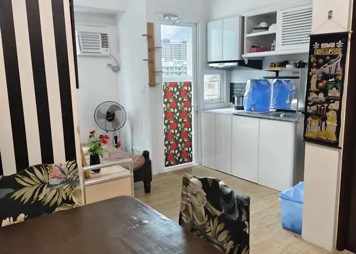 Staycation Alabang By Larsen Апартаменты