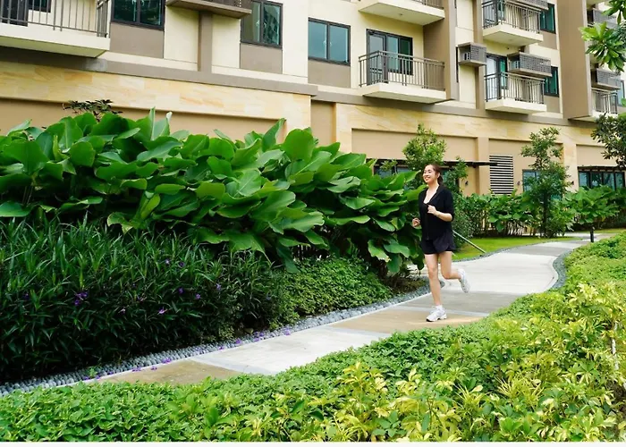 Staycation Alabang By Larsen Apartamento Manila