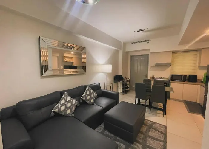 Staycation Alabang By Larsen Apartamento Manila