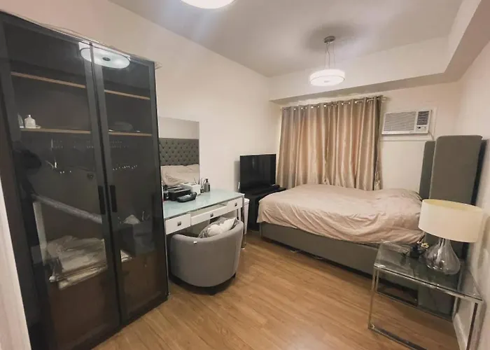 Staycation Alabang By Larsen